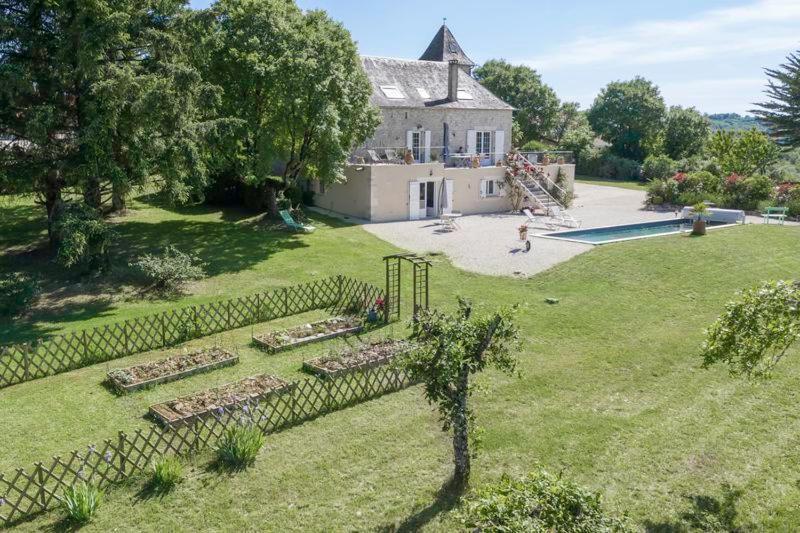 Bed and Breakfast Domaine La Garenne Reilhaguet Экстерьер фото